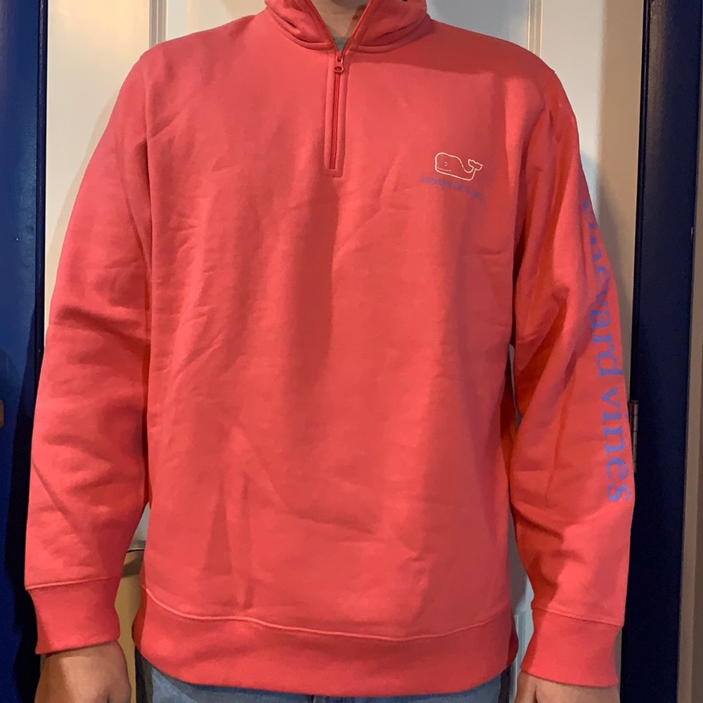 Vineyard vines quarter zip. Size large